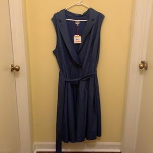 Chambray belted midi dress.